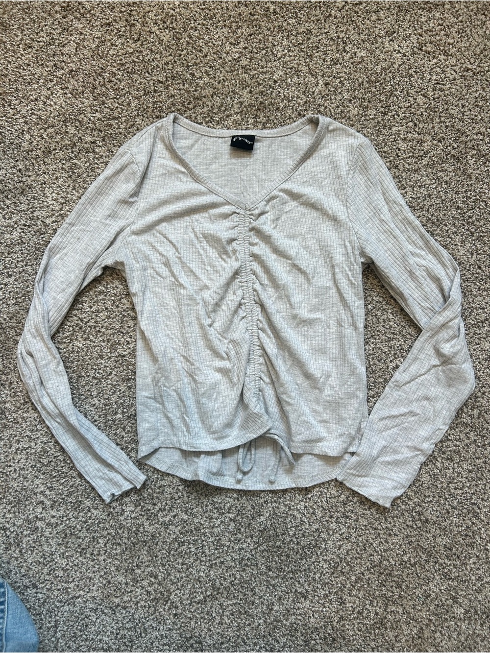 Light Gray Ruched V-Neck Long Sleeve Top